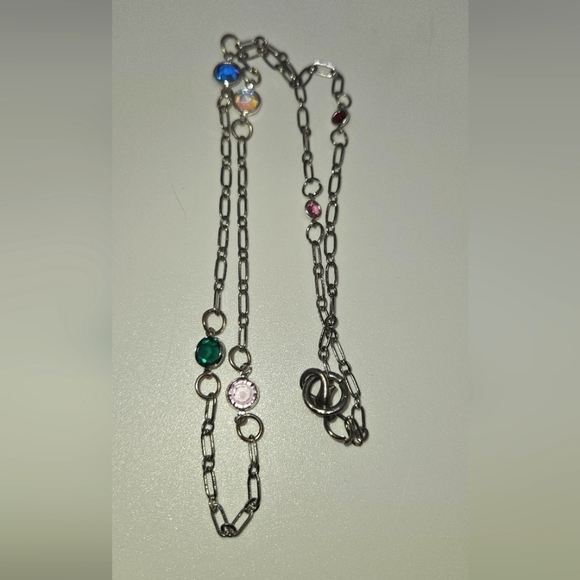 🟢3/$19🟢 Multi Color Bezel Rhinestone Necklace 19  inches - Picture 3 of 5
